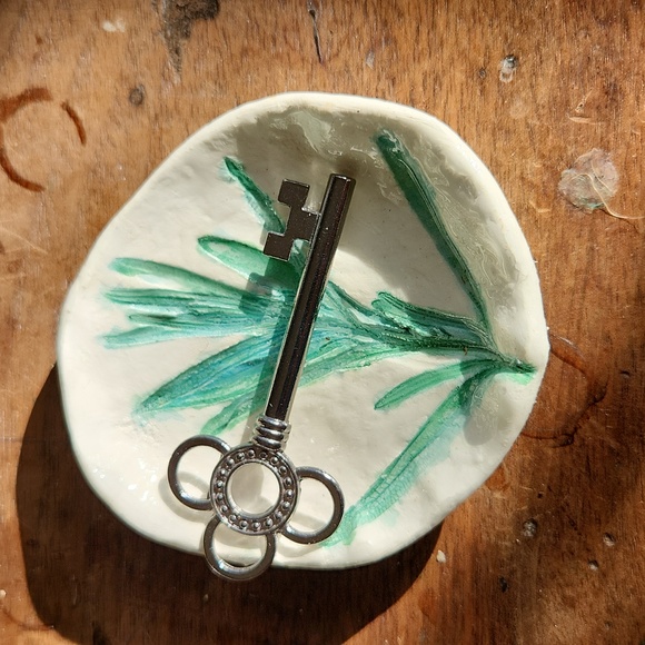 Trinket dish - Picture 9 of 9